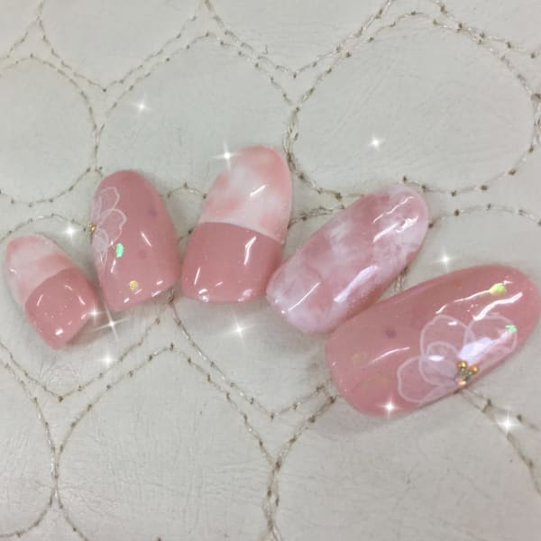 ふんわりピンクネイル|Nail CLASSY