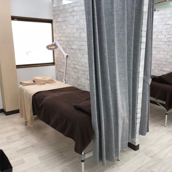 MAQUIA 岡山駅前店