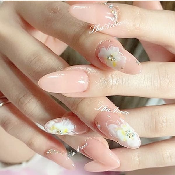 Nail design