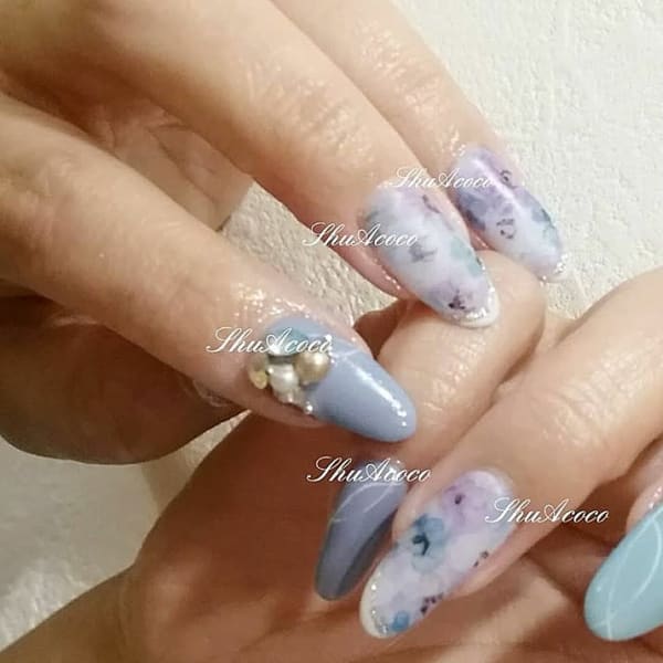 Nail design