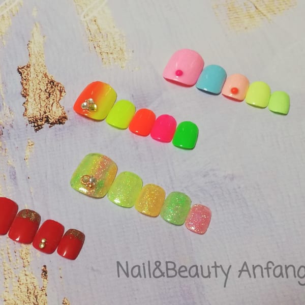 サンプルから選べるフットネイル