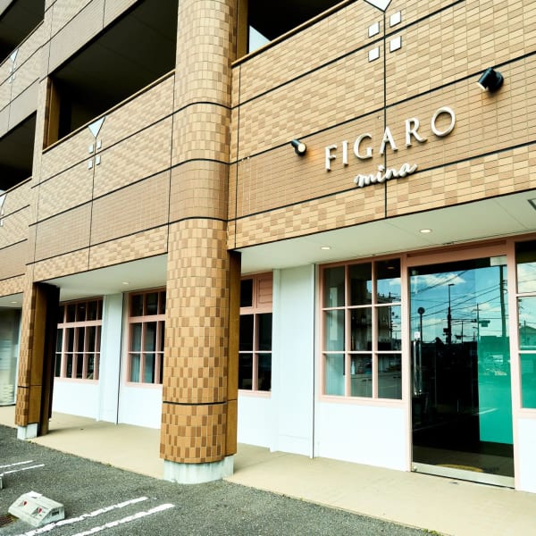 FIGARO MINA 東生駒店