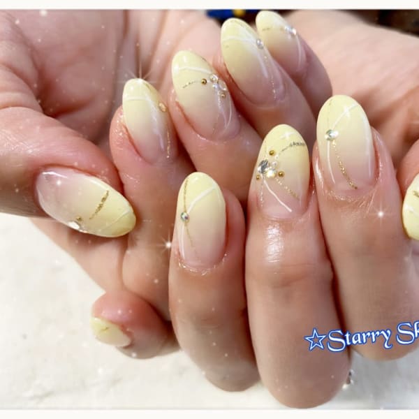 ラインアートネイル