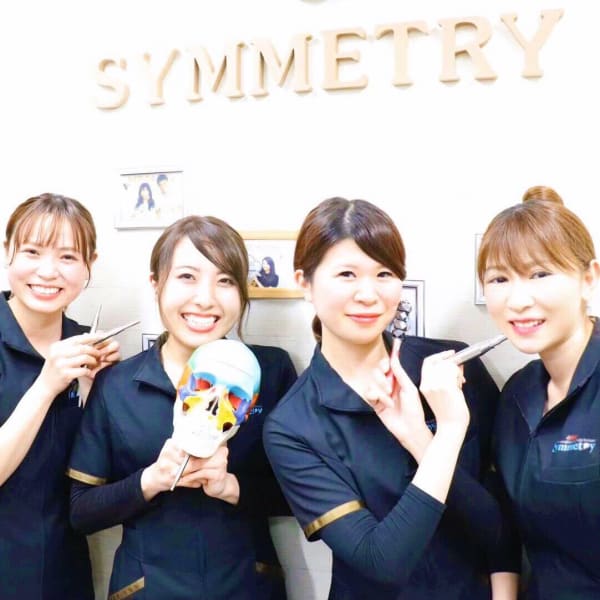 小顔矯正専門店 シンメトリー梅田 コガオキョウセイセンモンテン シンメトリーウメダ の予約 サロン情報 エステサロンを予約するなら楽天ビューティ