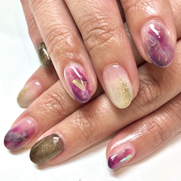 〈ジェル〉マグネット×ニュアンスネイル