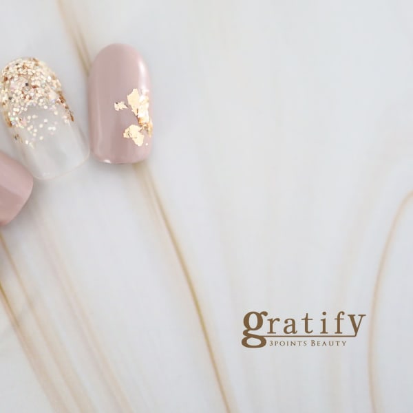 60分で可愛いネイル♪大人ニュアンスもコース内多数あり