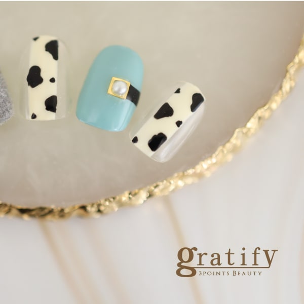 今年トレンドのアニマルネイル|gratify梅田店