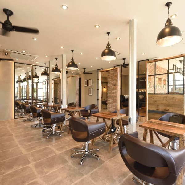 AUBE HAIR adii【佐賀店】