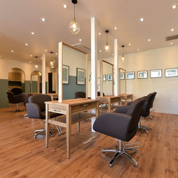 AUBE HAIR crea【福岡春日店】