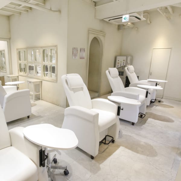 Nail Salon Diva 石橋店 ネイルサロンディーバ イシバシテン の予約 サロン情報 ネイル まつげサロンを予約するなら楽天ビューティ