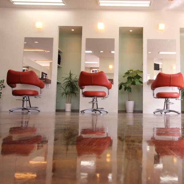 VAN family 四ツ居店