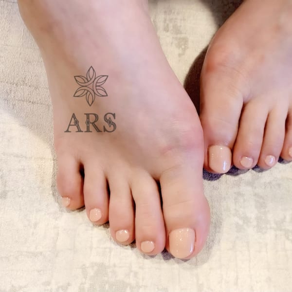 フットヌードカラー