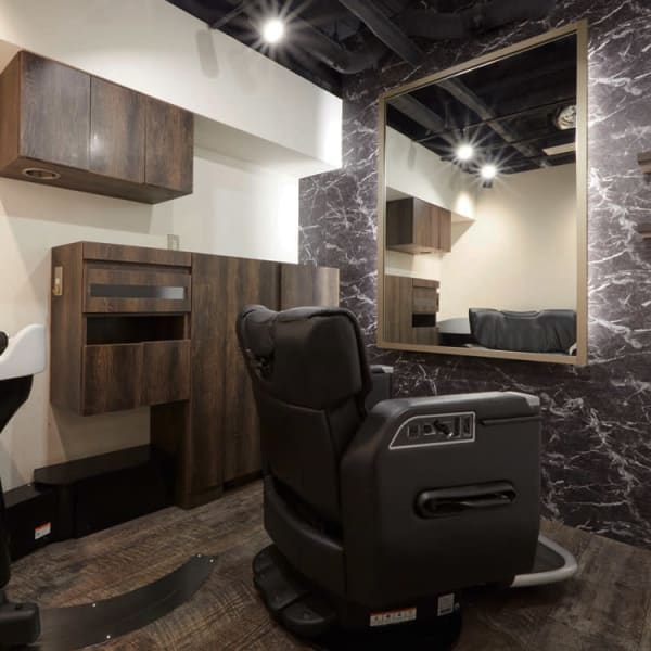 LAVIE NEW STANDARD BARBER 秋葉原神田店 理容室