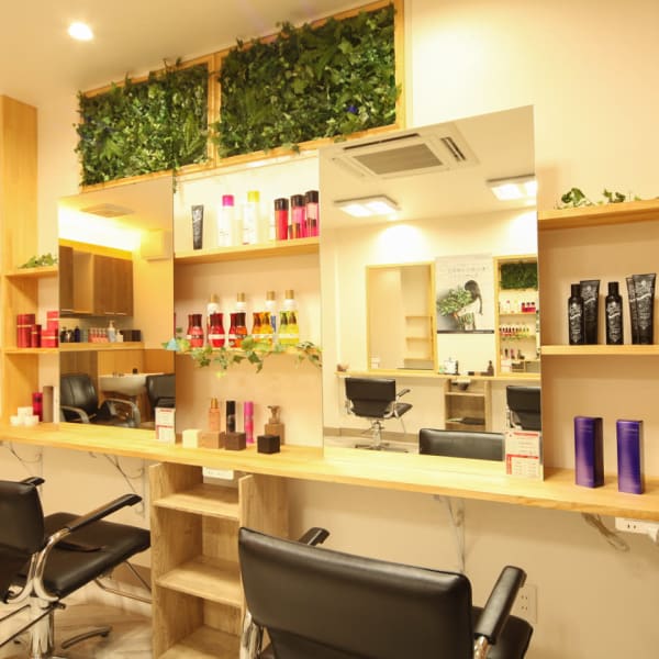 hairs BERRY 大橋店