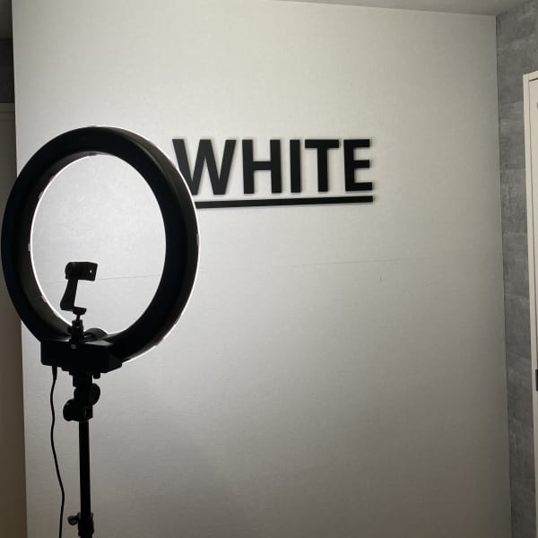 _WHITE 大宮店