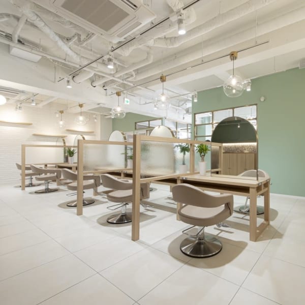 HAIR & MAKE EARTH 相模大野店