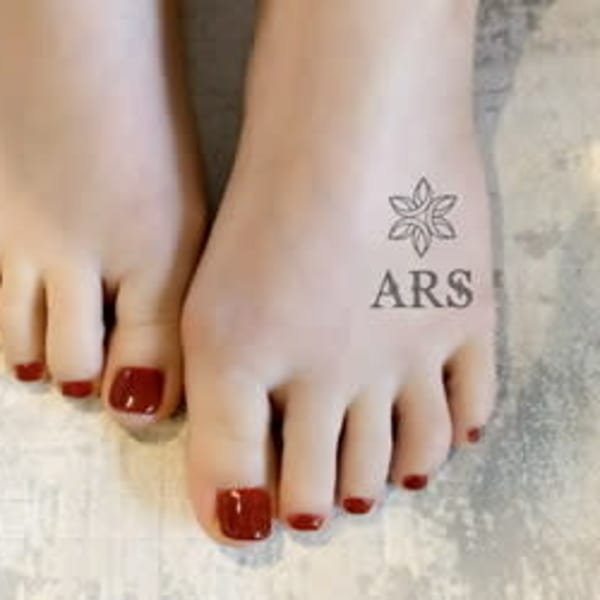 フットワンカラー