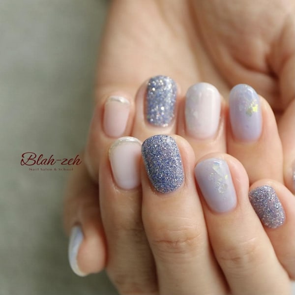 ブルー系ニュアンスネイル