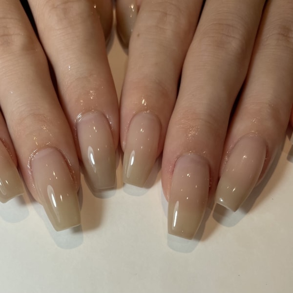 ヌーディ―なグラデーション