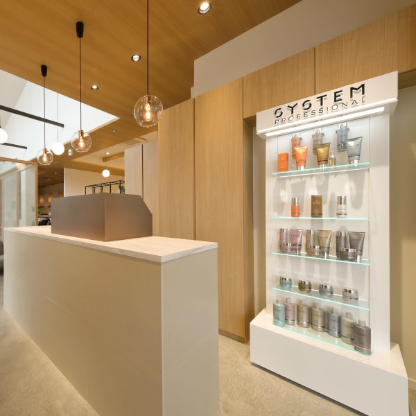 WORLD BEAUTY VIVALTO宝塚店