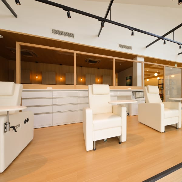 WORLD BEAUTY VIVALTO宝塚店