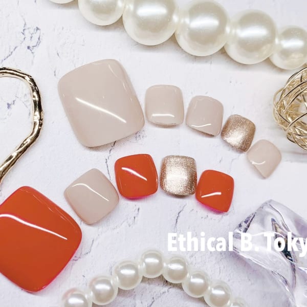 爪に優しいシェラックネイル