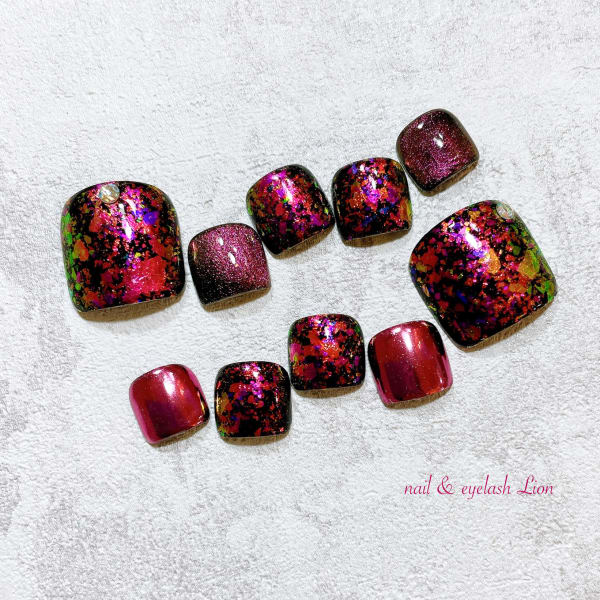 うるうるオーロラフットネイル