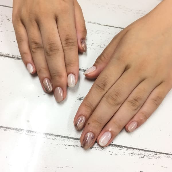 秋ニュアンスネイル