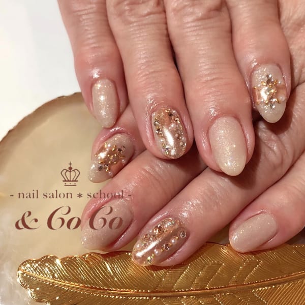 ダスティピンクベージュ Nailsalon School Coco ネイルサロンスクールアンドココ のネイルデザイン ネイル まつげサロンを予約するなら楽天ビューティ