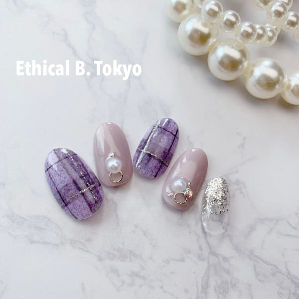 チェックネイル