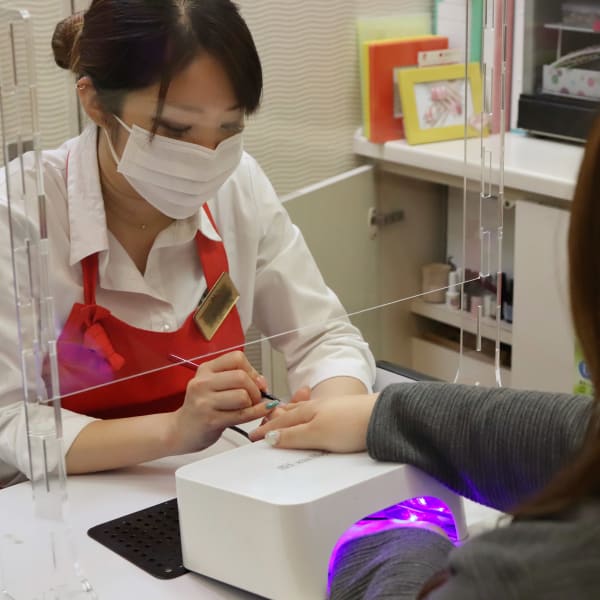 Nail Salon G produce byヘアサロン大野