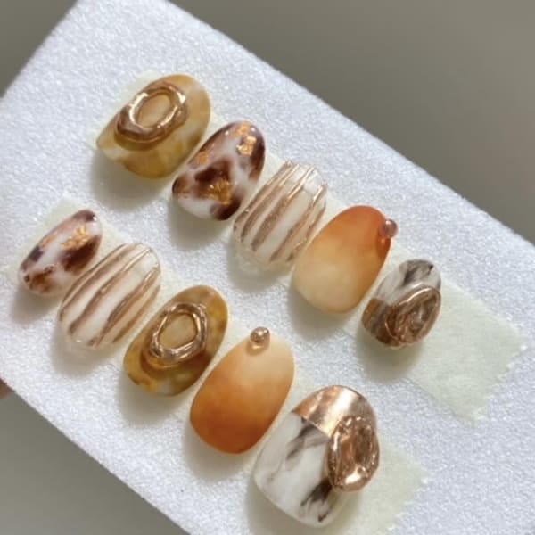 ☆ジェル、マニキュアのオーダーチップも承ります☆