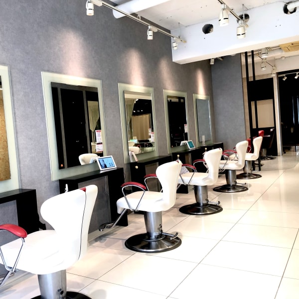 HAIR & MAKE EARTH 南行徳店