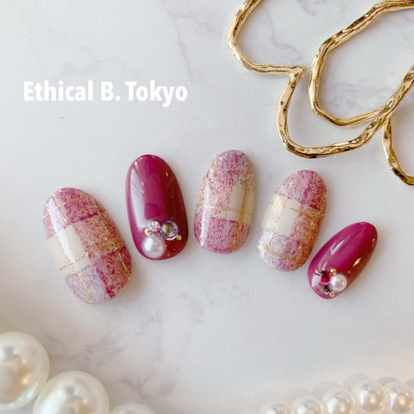 チェックネイル