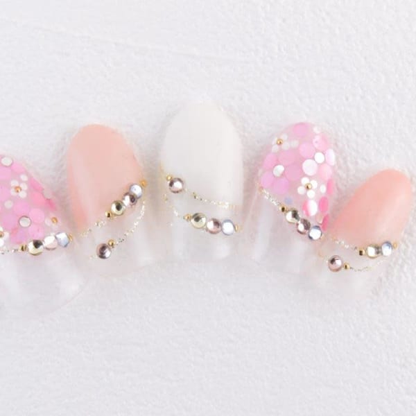 フラワーネイル|Nail  Manicia
