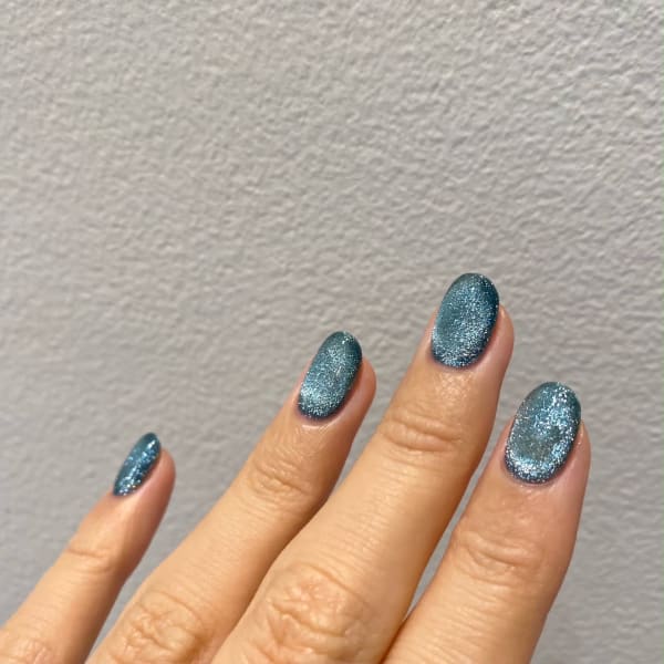 〈ジェル〉奥行きマグネットネイル