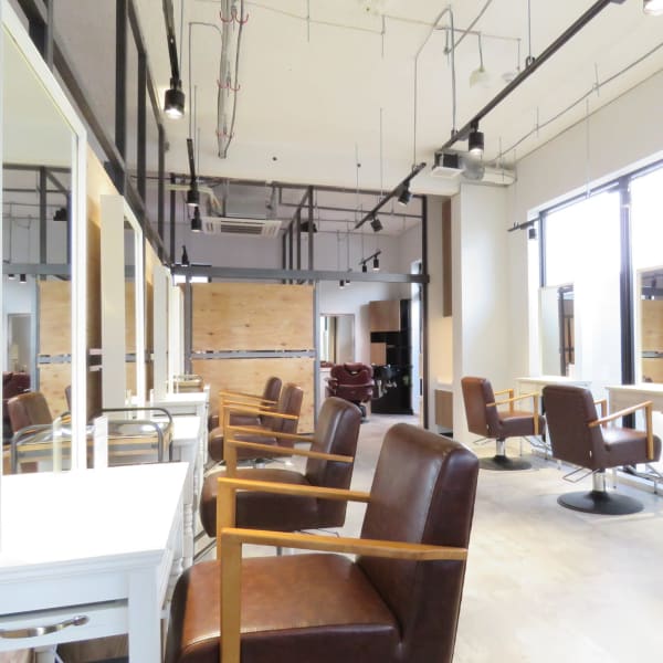 HAIR SPACE COURAGE 西町店