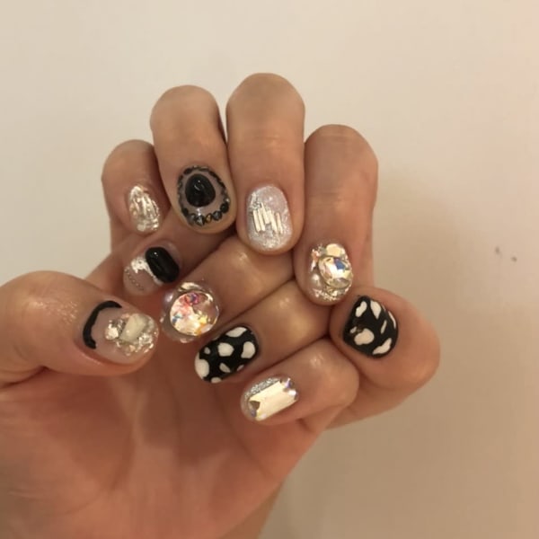 個性派モノクロネイル|mod's hair 西宮店