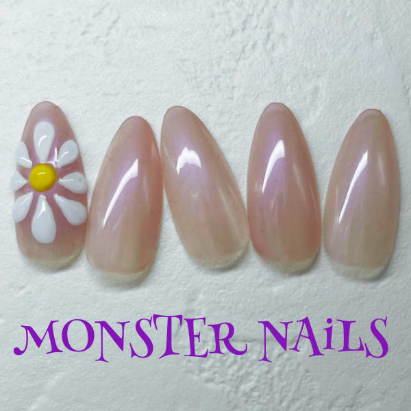 MONSTER NAiLS×ネイルチップ