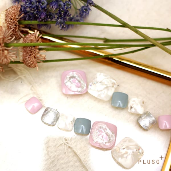 【新規20%off x 3回】ピンクとグレーの春フット