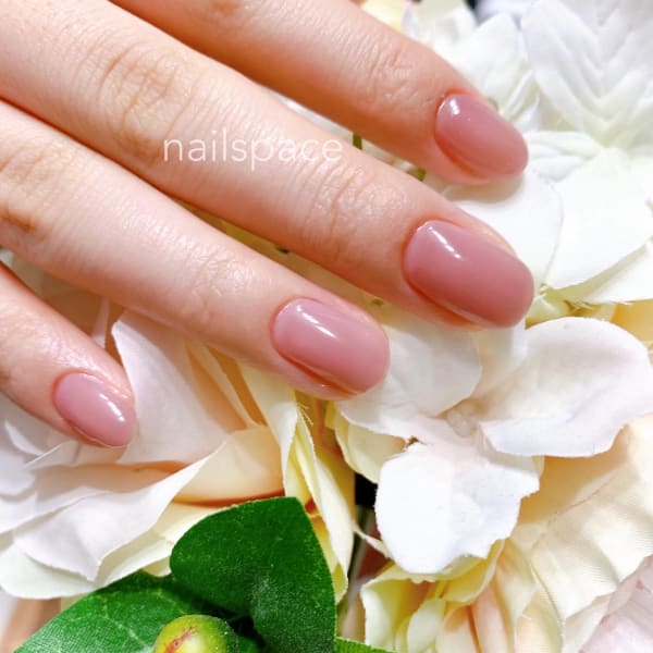 ピンクベージュのワンカラー