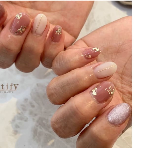 クリスタルシュガーネイル￥４９５０