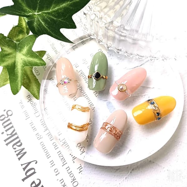 今イチオシのリングネイル♪