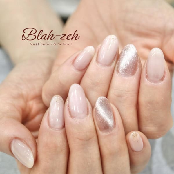 マグネット×ピンクネイル