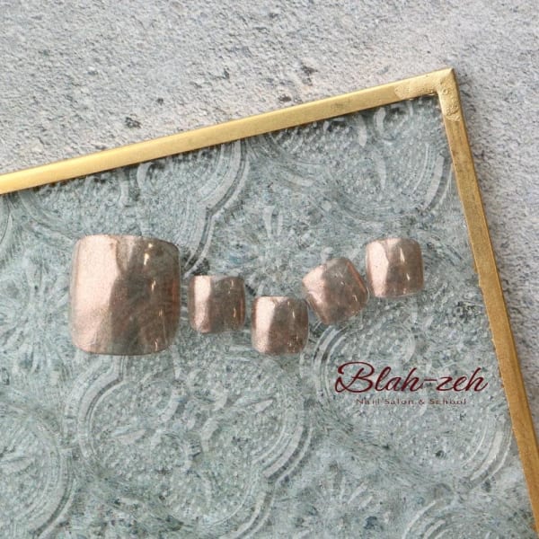 ブラウンミラーネイル