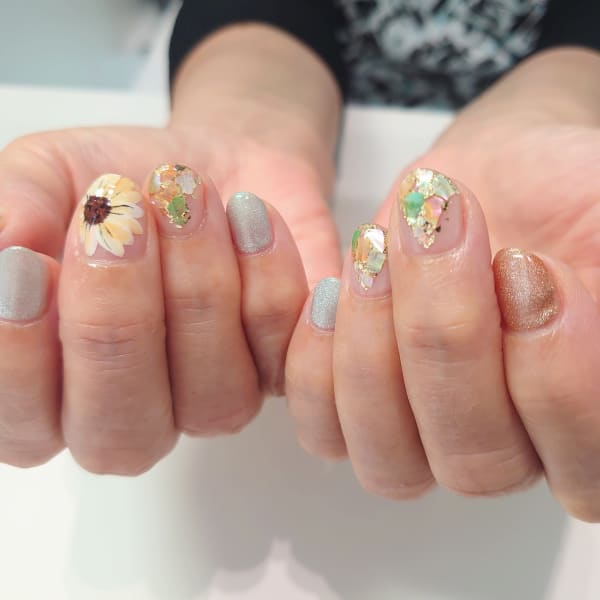 〈ジェル〉ひまわり🌻ネイル