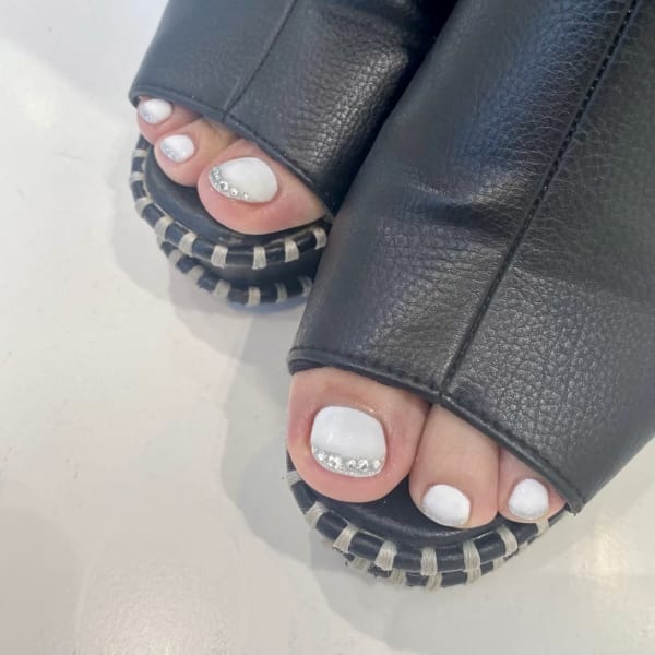 〈シェラック〉ホワイトネイル🤍