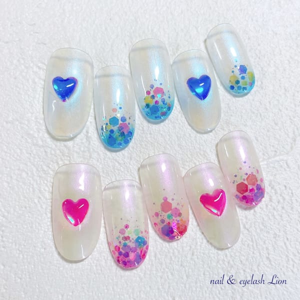 うるうるオーロラハートネイル
