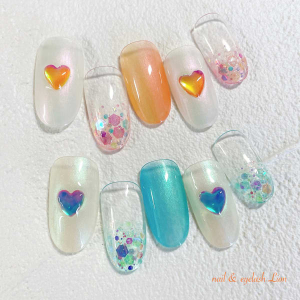 うるうるオーロラハートネイル