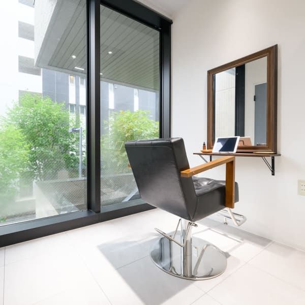 センター北 美容院 lea/1 HANARE